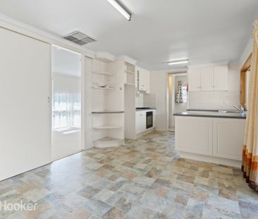 8 Hammond Avenue, Brahma Lodge SA, Belconnen - Photo 6