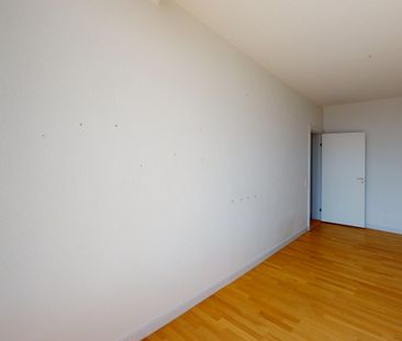 <b>Moderniseret 3-værelses lejlighed med altan</b><br> - Photo 3