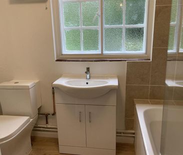 3 bedroom cottage to rent - Photo 6