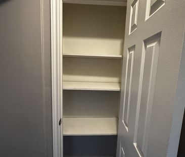 For Lease - 86 Bond Crescent, Richmond Hill, Ontario - Photo 4