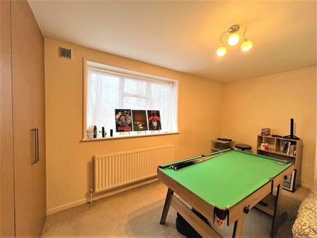 2 bedroom semi-detached house to rent - Photo 4