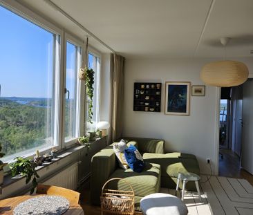 Ålgrytevägen, Skärholmen - Foto 1