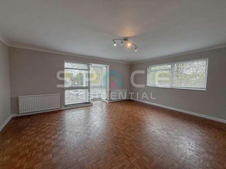 Large Bedroom Flat In Mill Hill, NW7 - Photo 2