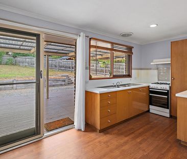 86 Rolling Hills Road, Chirnside Park - Photo 5