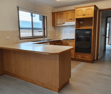 2 Sim Street, Mitcham, Vic 3132 - Photo 6