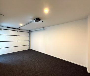 33 Parehua Street, Mount Wellington - Photo 3
