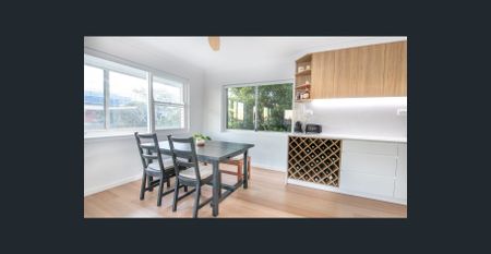 Superbly Renovated & Spacious Beachside Living - Offering Furnished or Unfurnished - Photo 3