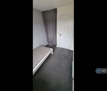1 bedroom in a house share to rent - Photo 5
