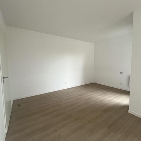 Location Appartement GEVEZE - Photo 4