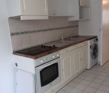 Location Appartement 2 pièces 60m² ISSY LES MOULINEAUX 92130 - Photo 2