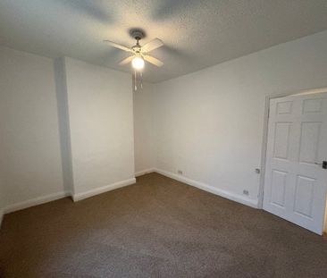 Saxon Terrace, Widnes, Cheshire, WA8 - Photo 2