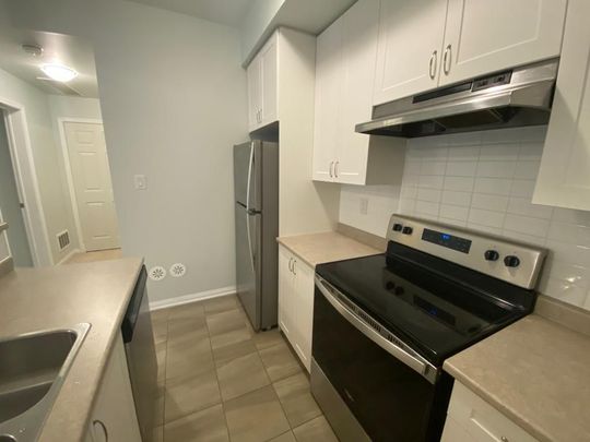 For Lease - 250 Sunny Meadow Boulevard Unit# 110, Brampton, Ontario - Photo 1