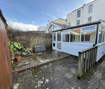1 bedroom ground floor flat to rent - Photo 2