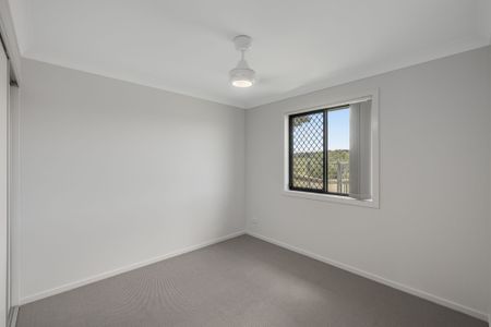 2/1 Wingspan Street - Photo 4