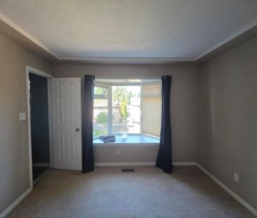 Quiet Family Area - Photo 5