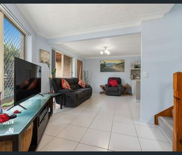 3 Bedroom Townhouse - Photo 1