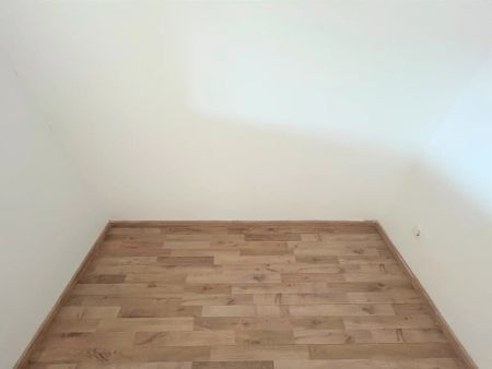 Moderne 2-Zimmerwohnung mit großer Loggia in sehr guter Lage! - Foto 3