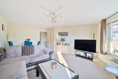 1 bedroom flat to rent - Photo 2