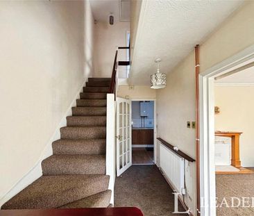 2 bedroom terraced house to rent - Photo 3