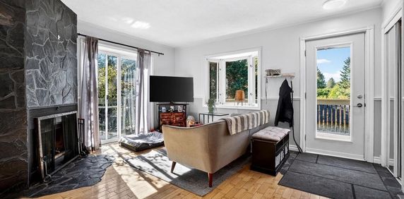 Appartement 4 1/2 à louer Saint-Sauveur - Photo 2