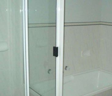 11/167 Knoke Avenue, Gordon ACT 2906 - Townhouse For Rent | Domain - Photo 4