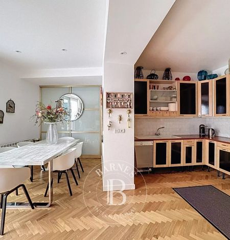 Appartement • Elysées-Madeleine - Photo 4