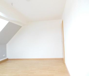 Charmante 3-RW mit EBK, WG-geeignet, PKW-Aussenstellplatz und Garte... - Foto 4