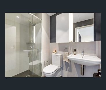 Modern and Spacious 1 Bedroom Haven - Photo 4