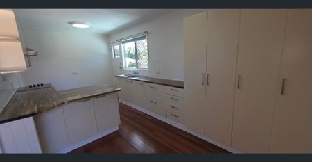 Prime Strathpine Location - Photo 4