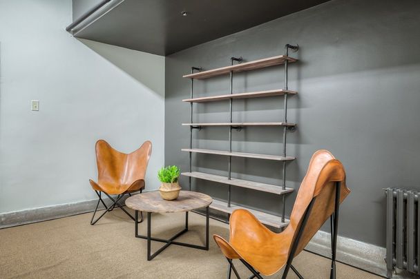 For Lease - 420 Eglinton Avenue Unit# 401, Toronto, Ontario - Photo 1