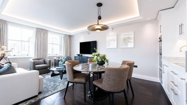 Prince of Wales Terrace, Kensington, London W8 - Photo 1