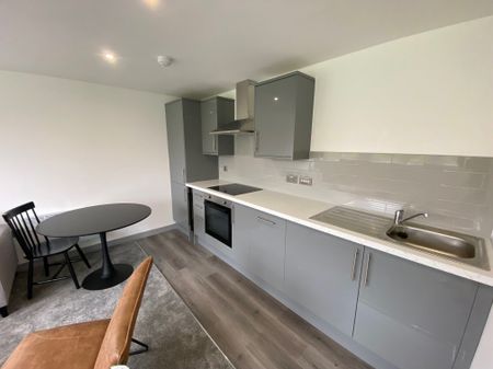 Green Lane, Leeds, Yeadon - Photo 4