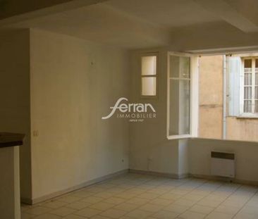 Location Appartement 3 pièces 88m² SALERNES 83690 - Photo 5