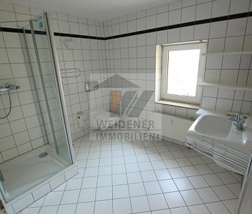 Außergewöhnliche 1 Raum-DG-Wohnung mit EBK und Aufzug in Gera Untermhaus! - Foto 1