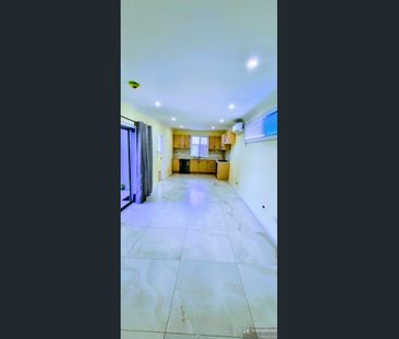 Brand New, Modern 2-Bedroom Granny Flat for Rent – Prime Toongabbie... - Photo 1