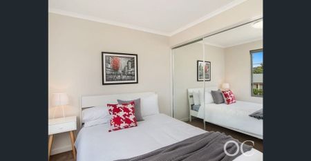 Open the Door to Effortless Style - Photo 5