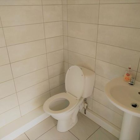 4 bedroom house to rent - Photo 3