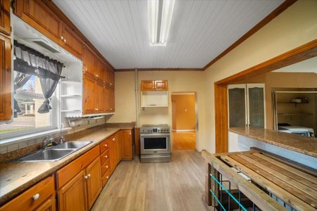 For Lease - 33 Mill Street, Woolwich, Ontario - Photo 2