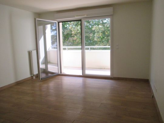 Location Appartement 2 pièces 41m² ORLEANS 45000 - Photo 1