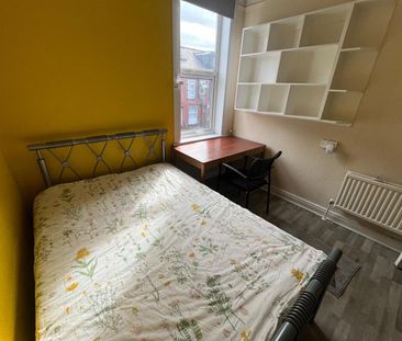 Langdale Terrace, Headingley, LS6 3DY, Leeds - Photo 4