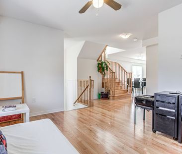 For Lease - 130 Hucknall Road Unit# Upper Room #2, Toronto, Ontario - Photo 6