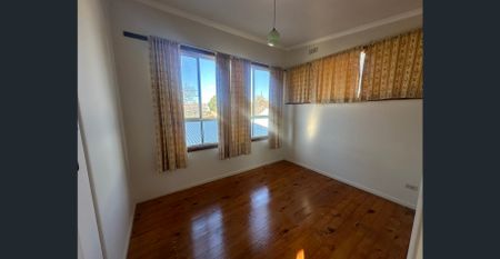 Unpack, Unwind and Relax - Photo 3