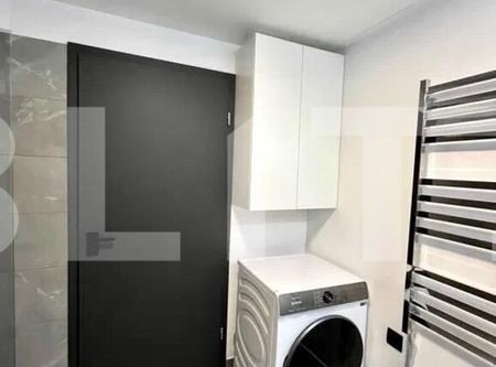 Apartament ultrafinisat de 2 camere, parcare la cerere, complexul Liberty Park - Photo 2