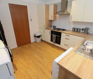 Taunton Drive, Aintree Village, Liverpool, L10 - Photo 4