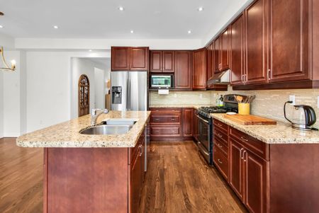 For Lease - 1148 Woodington Lane, Oakville, Ontario - Photo 4