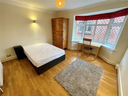 De Lisle Road, Bournemouth, BH3 - Photo 5