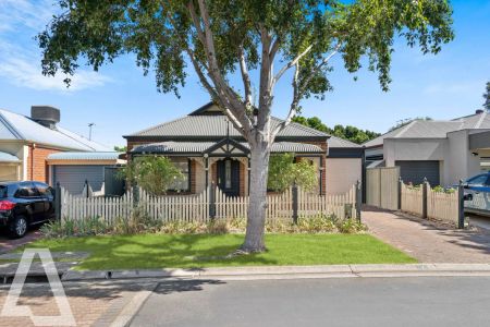 2 Poplar Court, Mawson Lakes SA 5095 - Photo 4