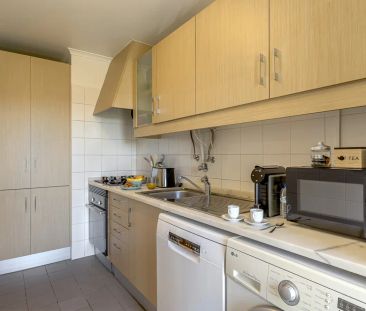 3-bedroom apartment for rent in Odivelas - Photo 6