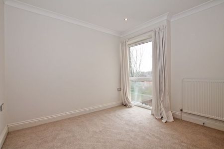 387 - 389 Winchester Road, Southampton - Photo 4