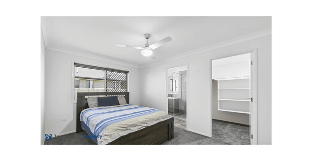 Spacious Family Home in Glenvale - Photo 1